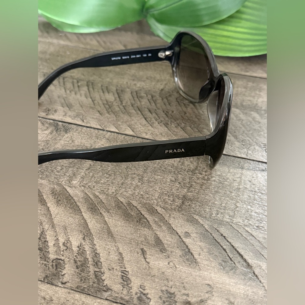 Prada Black Sunglasses - Picture 8 of 16